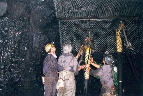 其他工程孔鉆機作業(yè)方案 其他工程孔鉆機作業(yè)方案